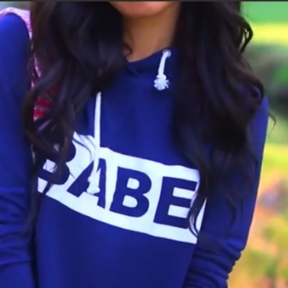 PACSUN'S LA HEARTS CROPPED "BABE" HOODIE - Picture 2 of 8